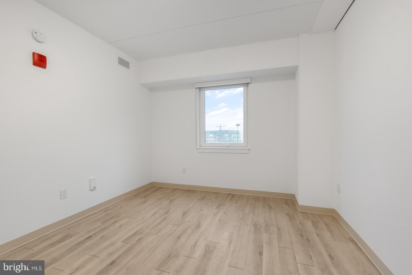 SPRING GARDEN - Residential Lease