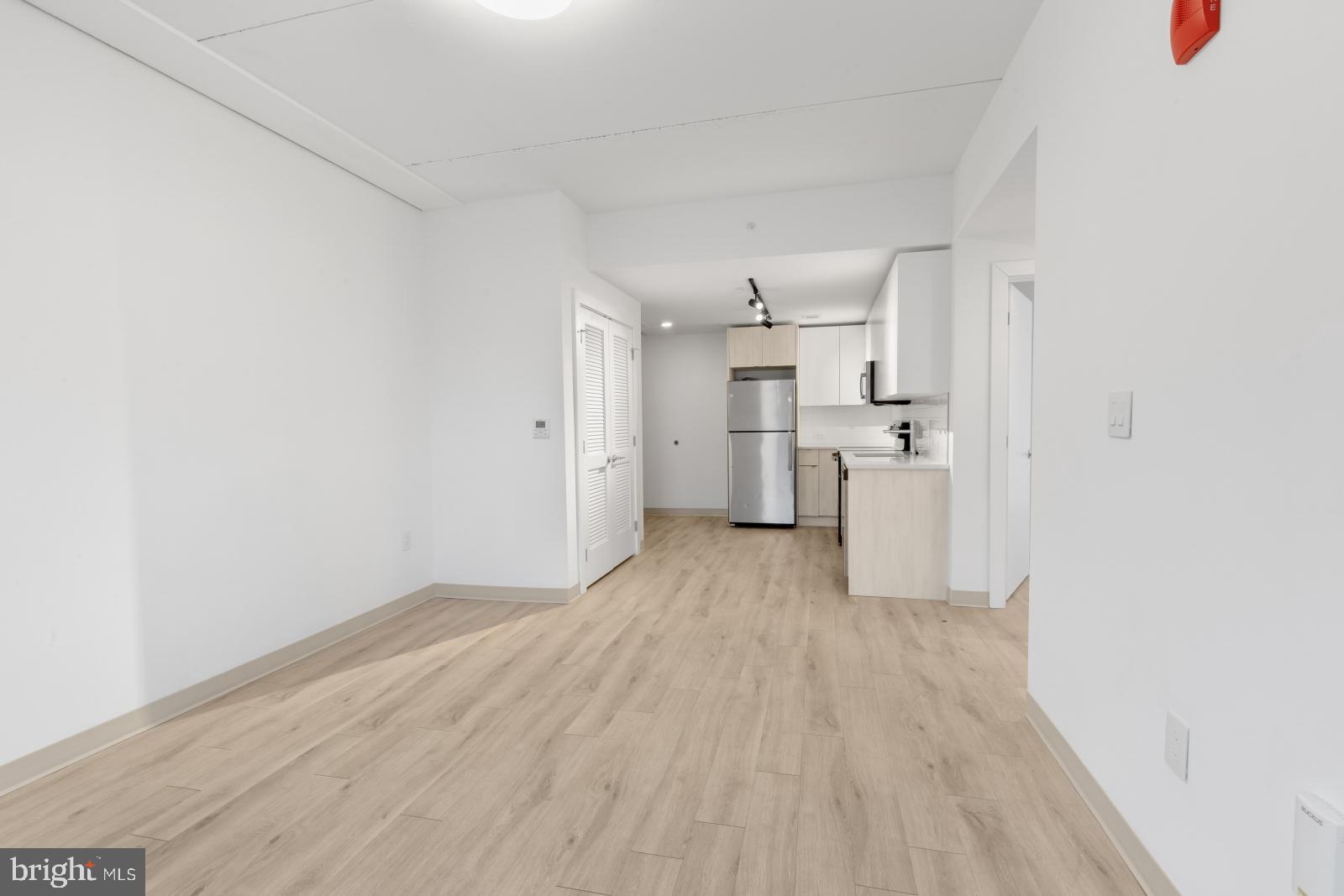 SPRING GARDEN - Residential Lease