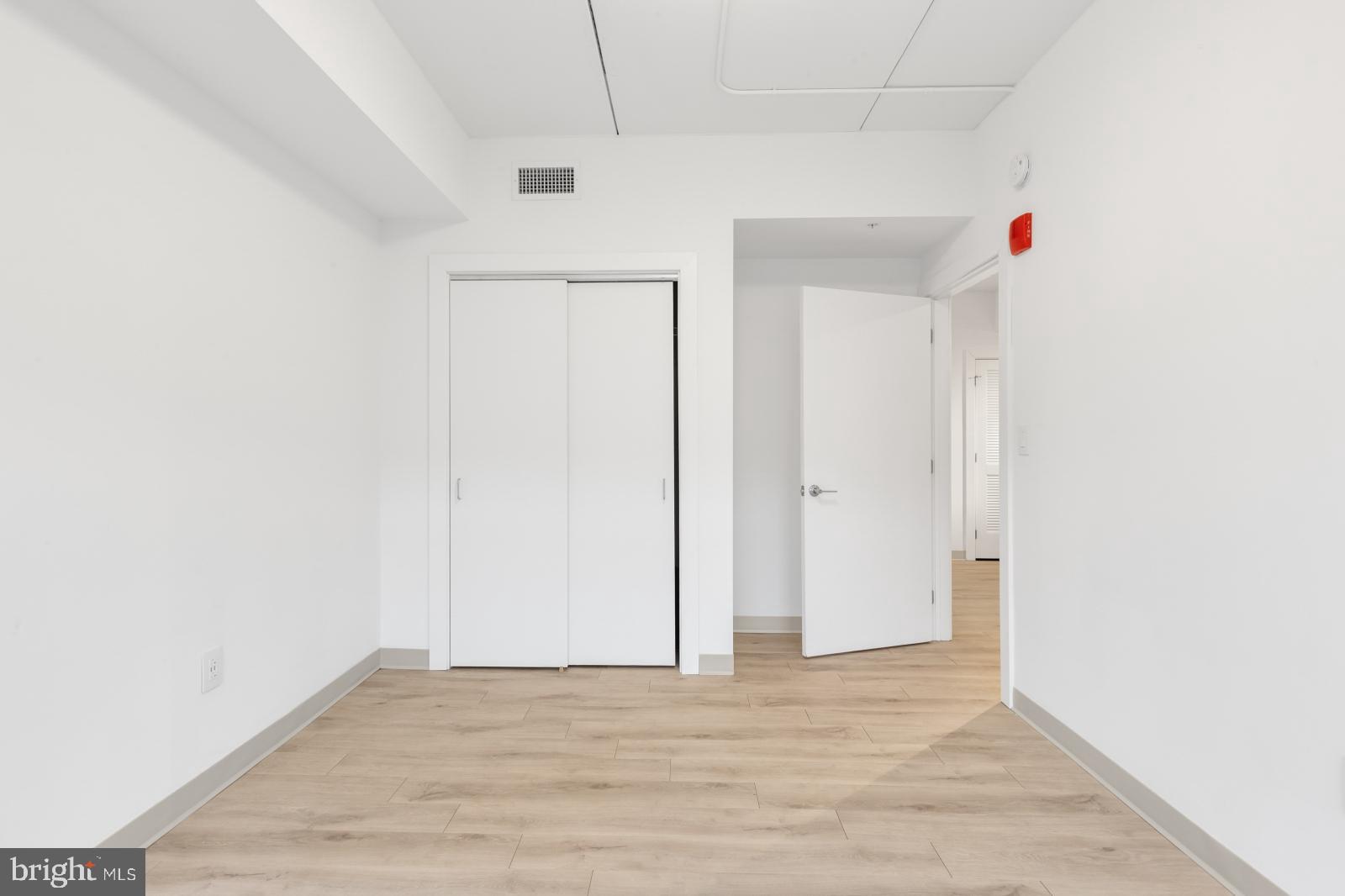 SPRING GARDEN - Residential Lease