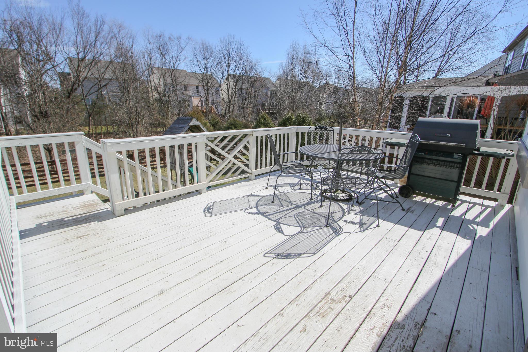 SOUTH RIDING - Residential