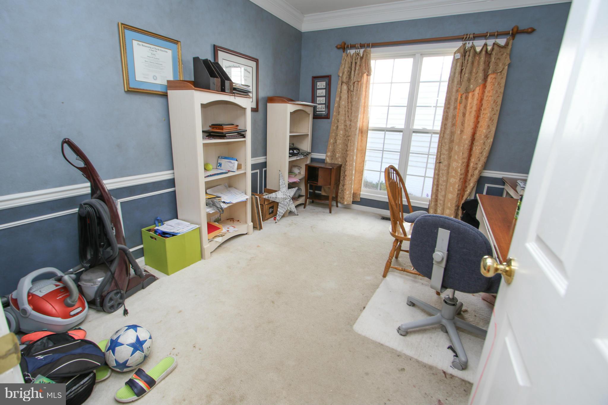 SOUTH RIDING - Residential