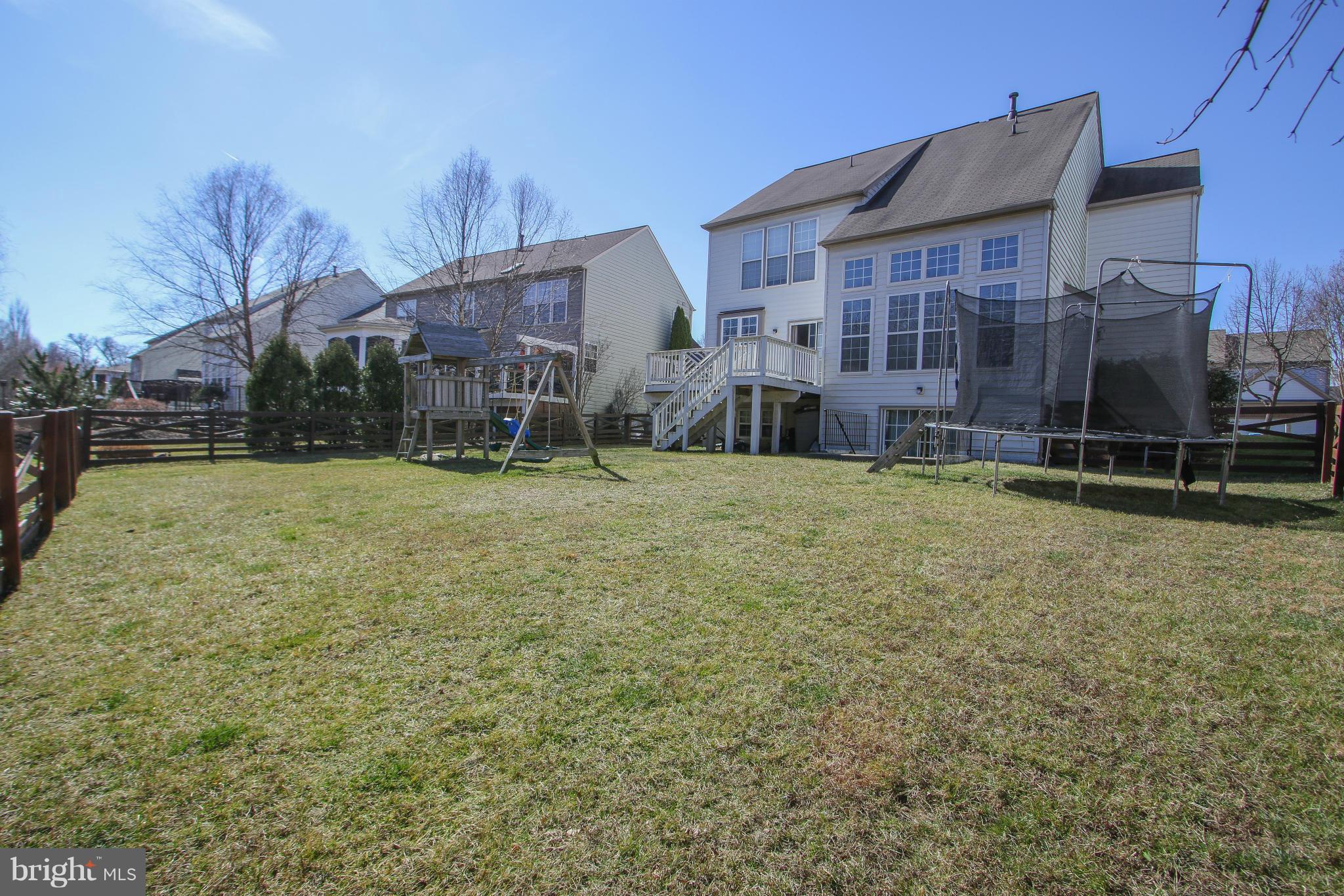 SOUTH RIDING - Residential