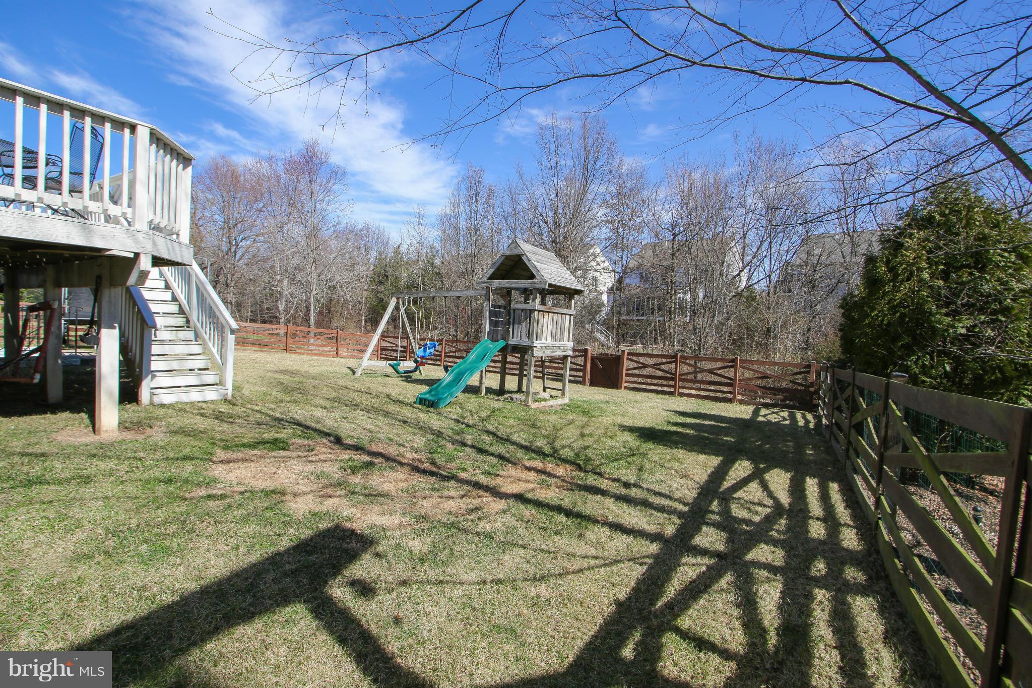 SOUTH RIDING - Residential