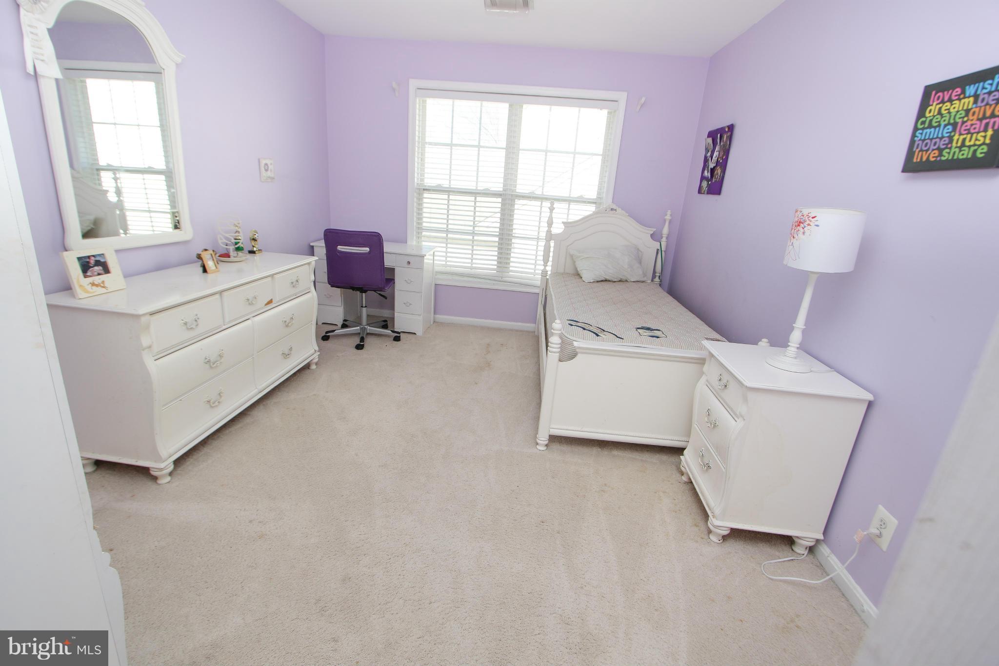 SOUTH RIDING - Residential