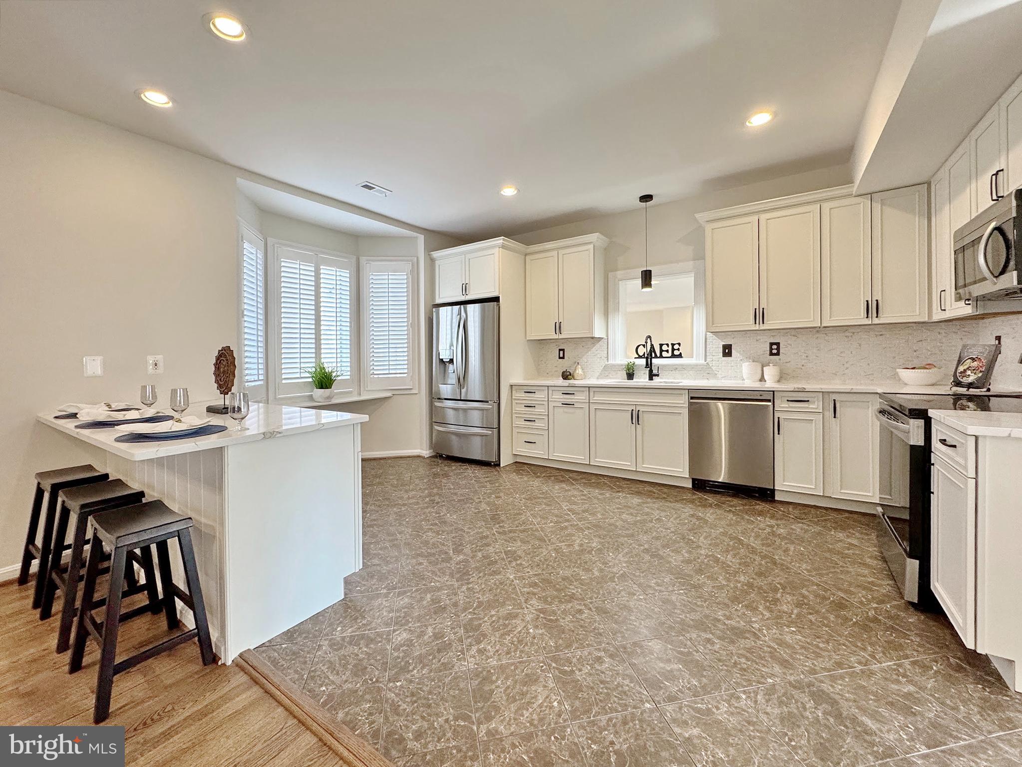 GRAYSTONE ESTATES - Residential