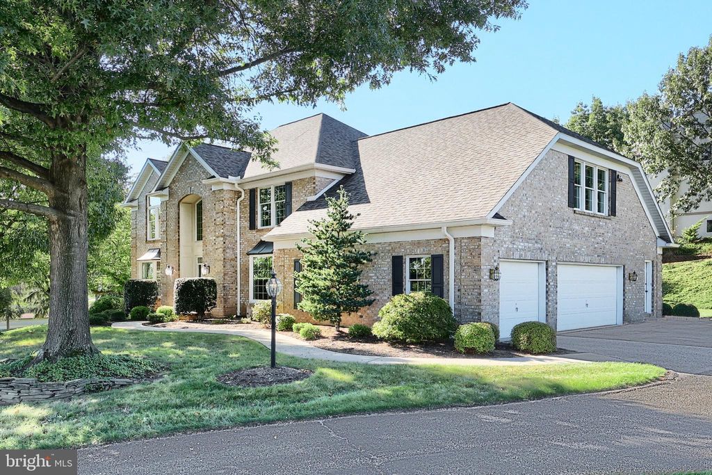 Photo of 3333 Poses Place, YORK, PA 17406 (MLS # PAYK2085552)