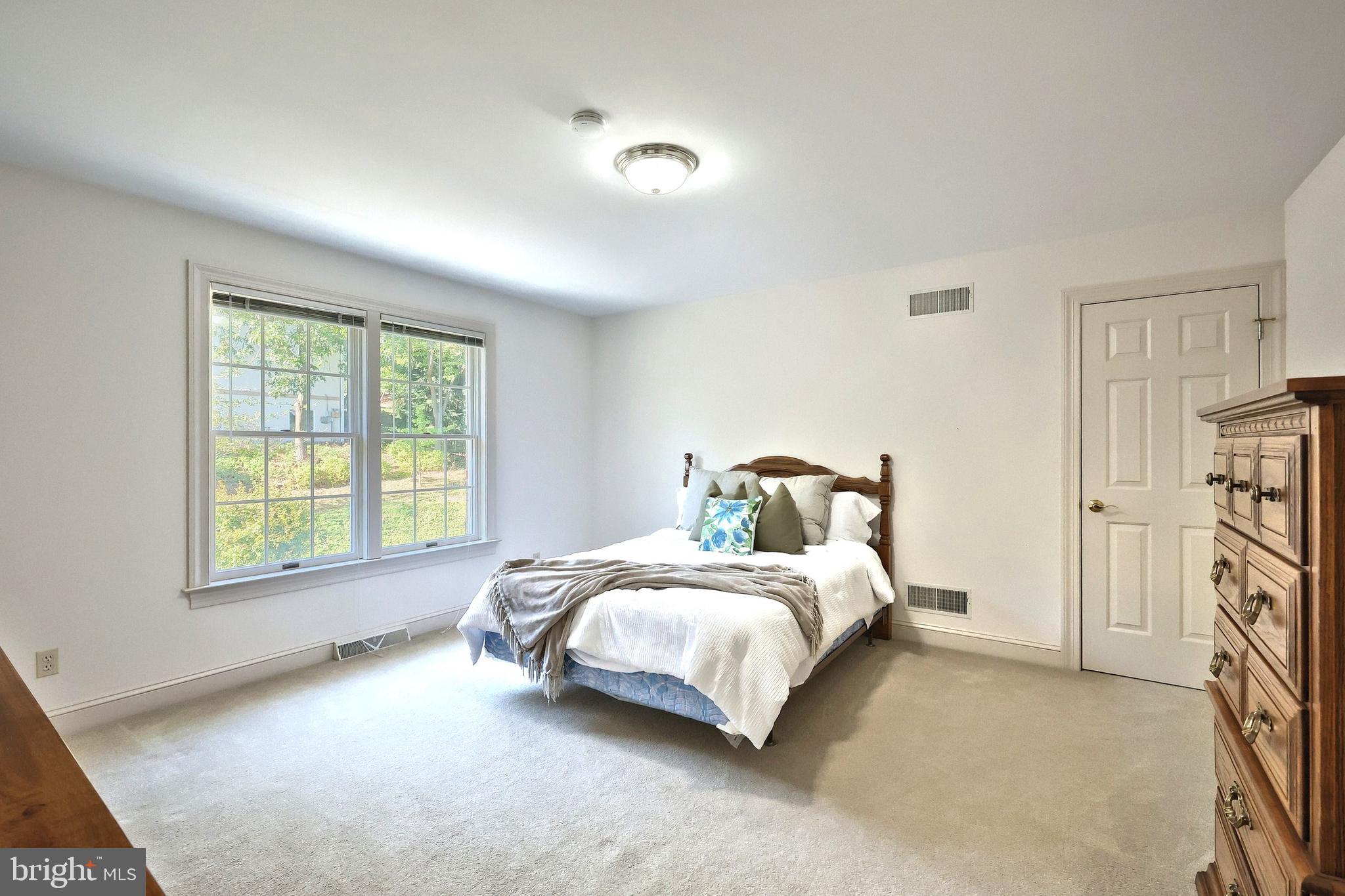 THE WOODLANDS - Residential