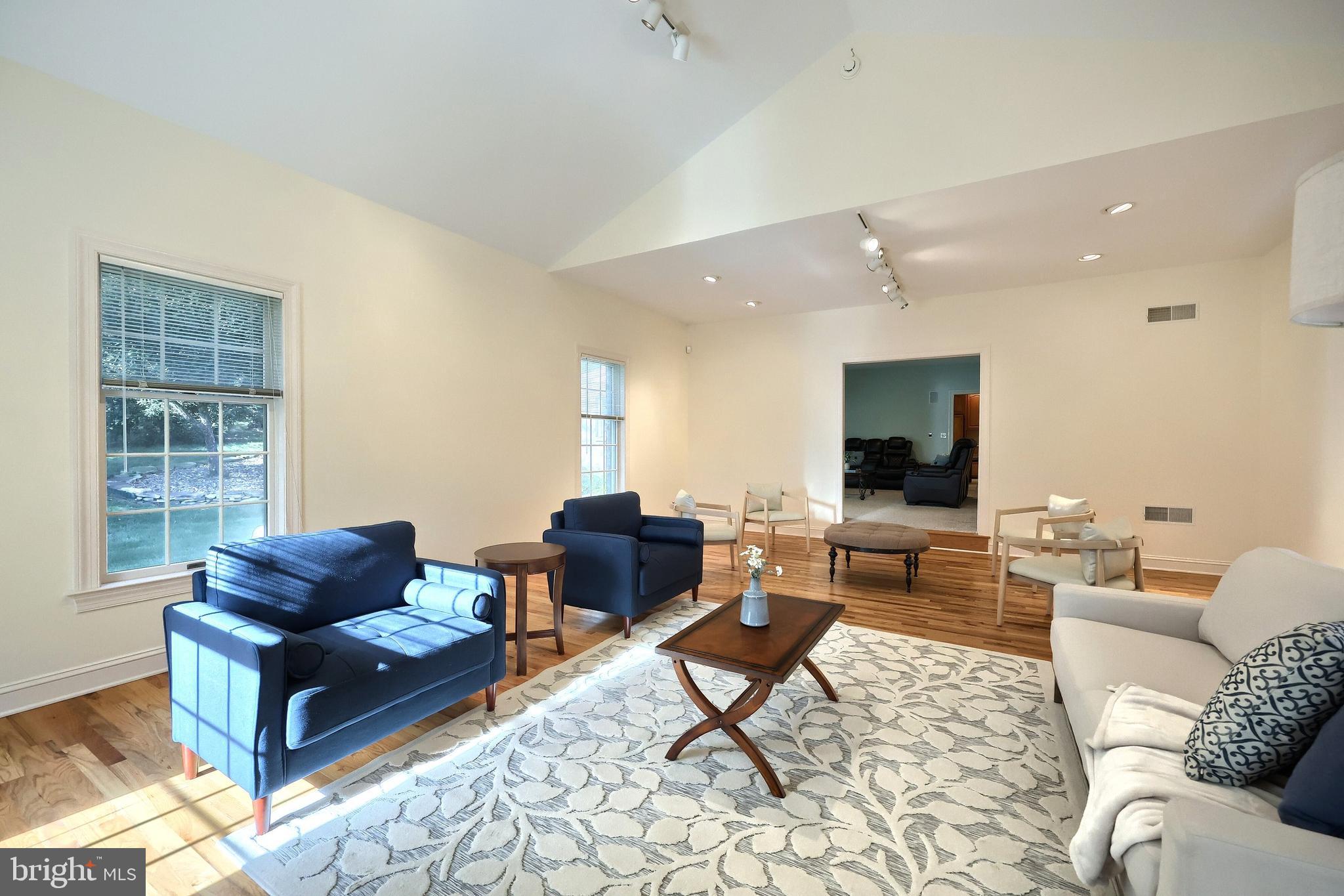 THE WOODLANDS - Residential