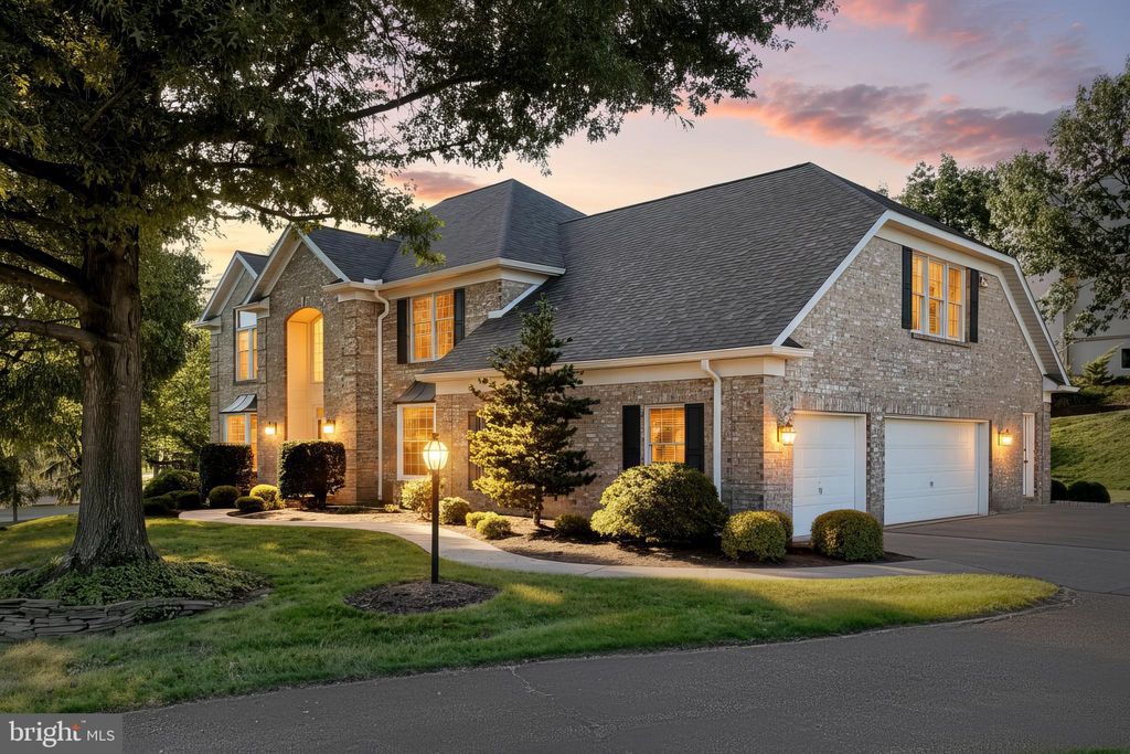 Photo of 3333 Poses Place, YORK, PA 17406 (MLS # PAYK2085552)
