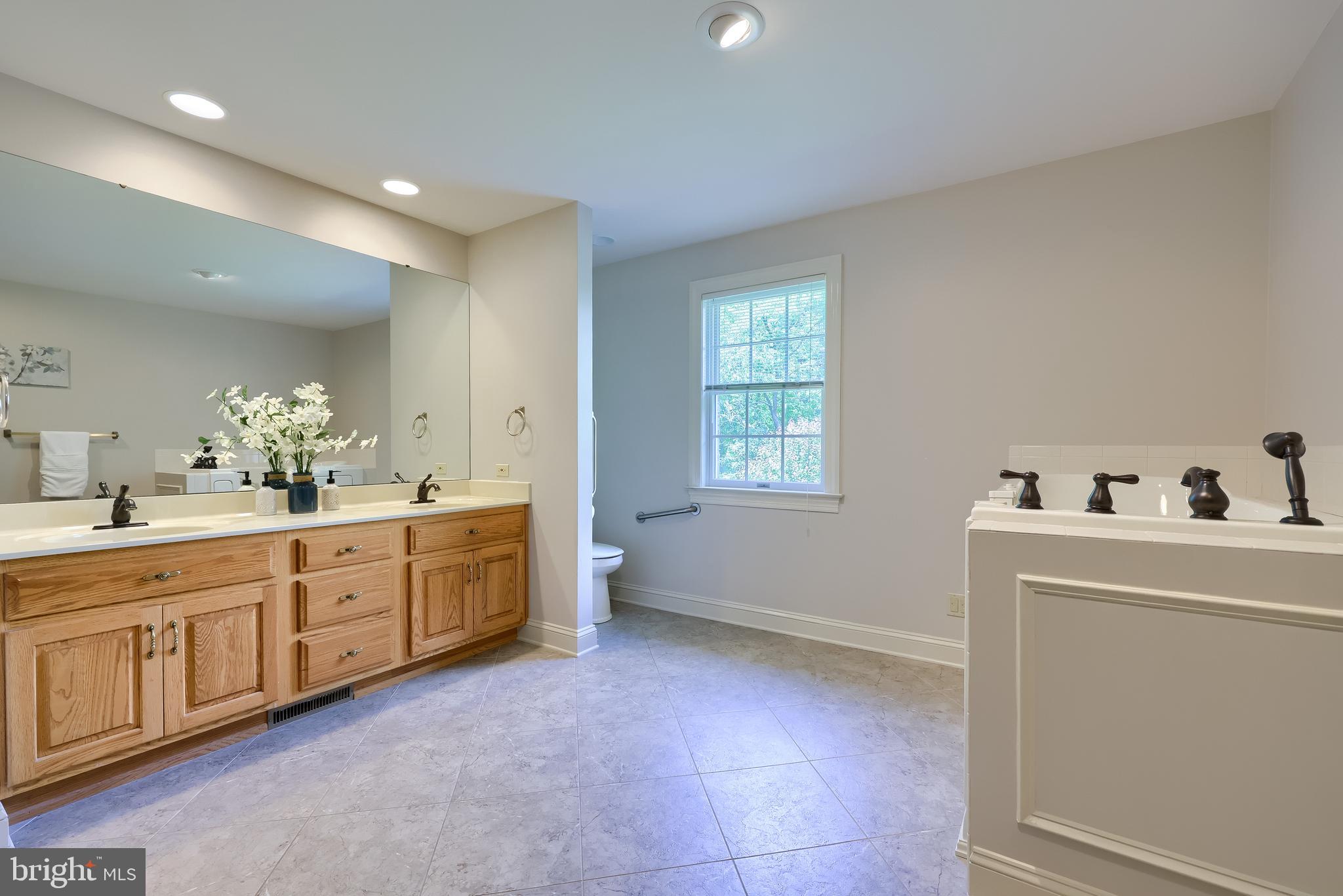 THE WOODLANDS - Residential