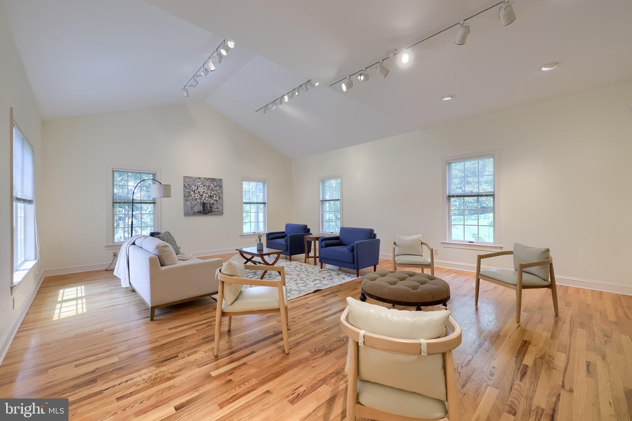 THE WOODLANDS - Residential