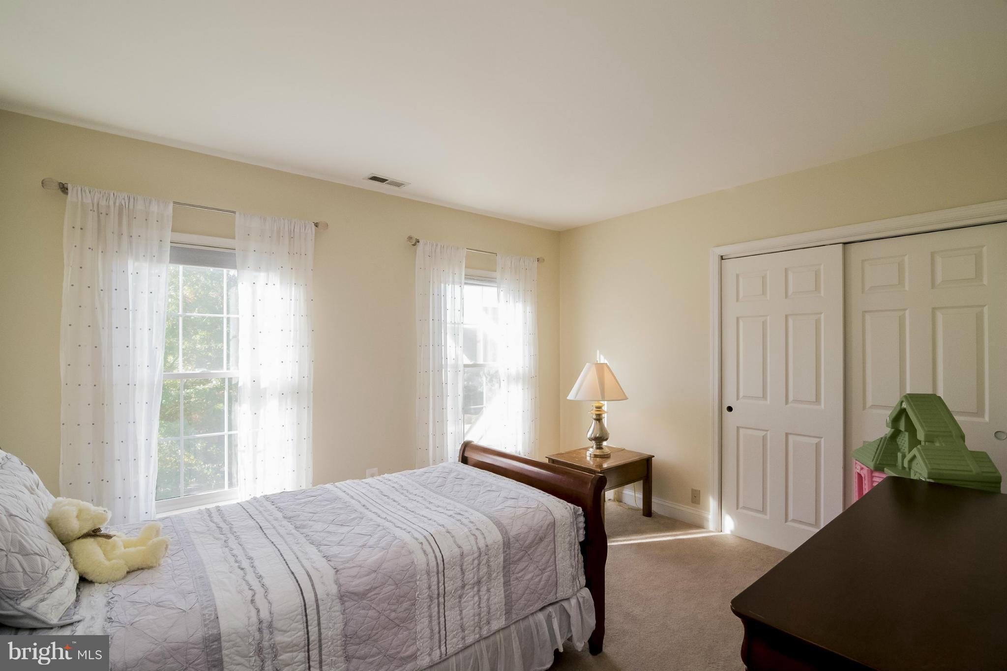 THE OVERLOOK AT BROAD CREEK - Residential