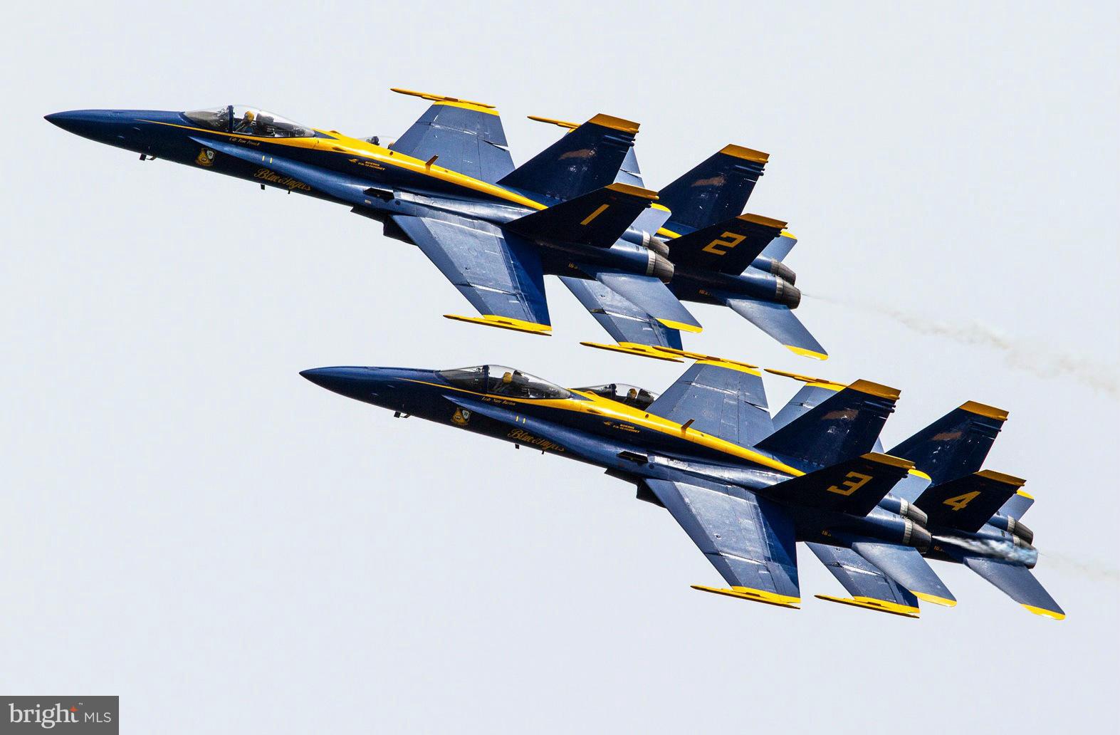 THE OVERLOOK AT BROAD CREEK - Residential