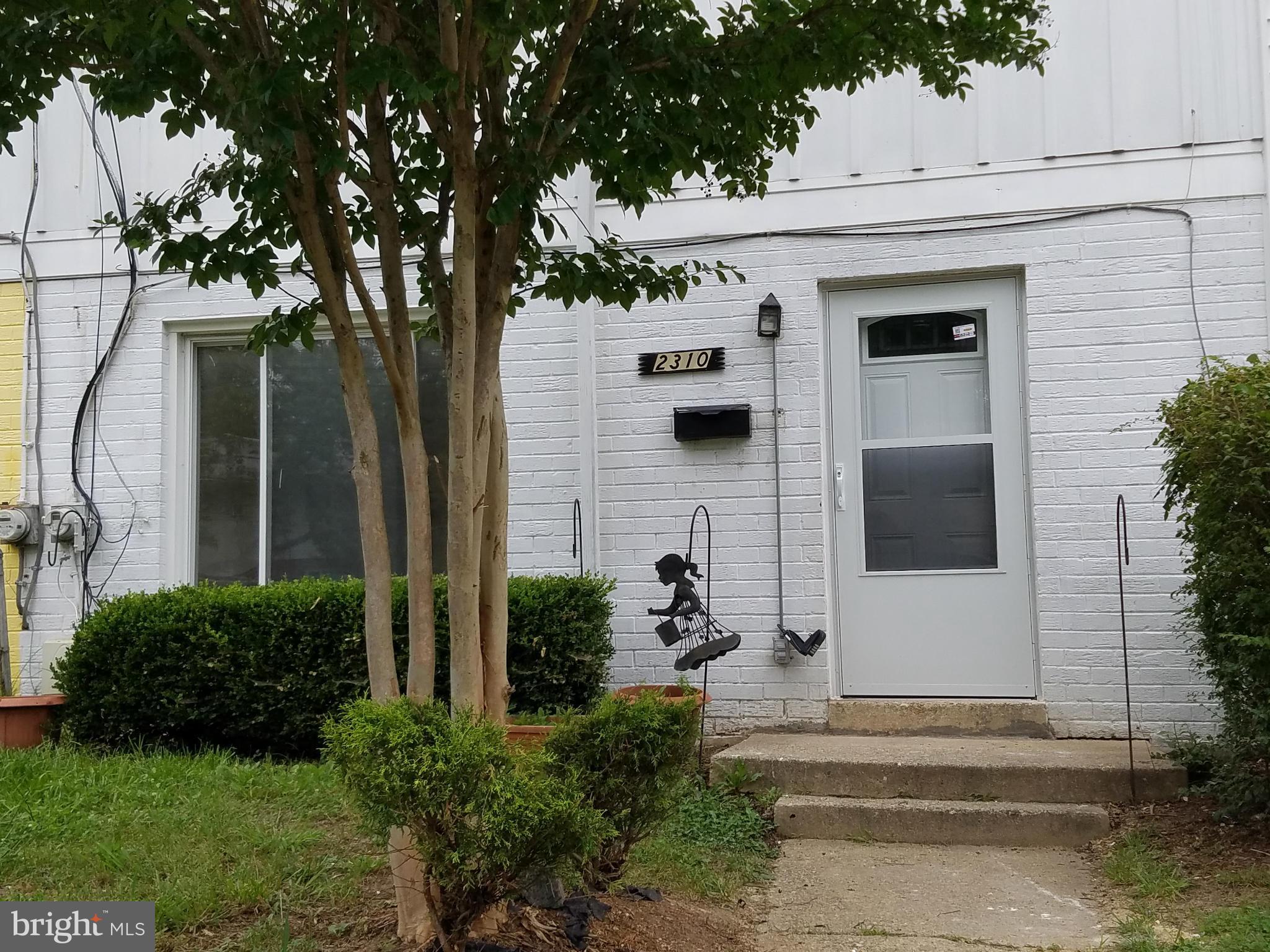 KENT VILLAGE - Residential