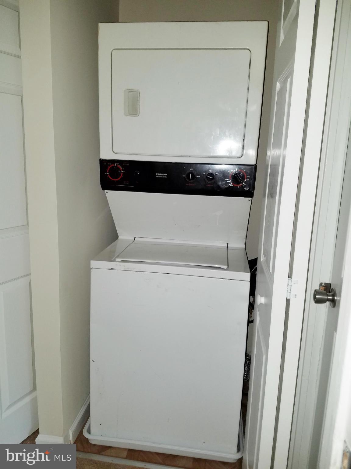 KENT VILLAGE - Residential