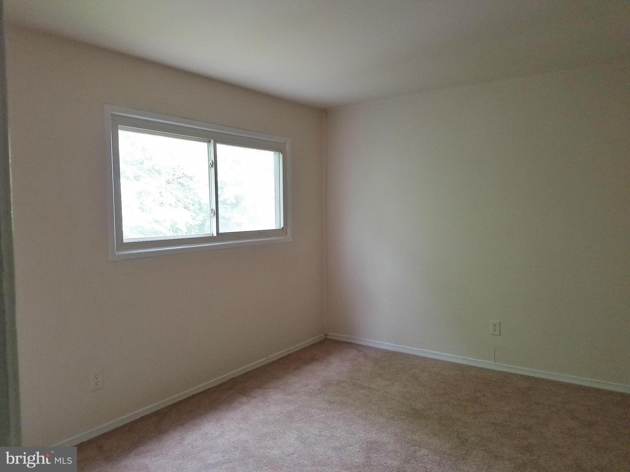 KENT VILLAGE - Residential