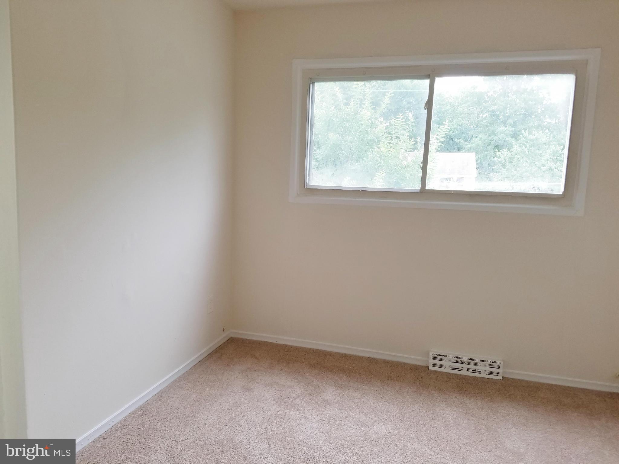 KENT VILLAGE - Residential