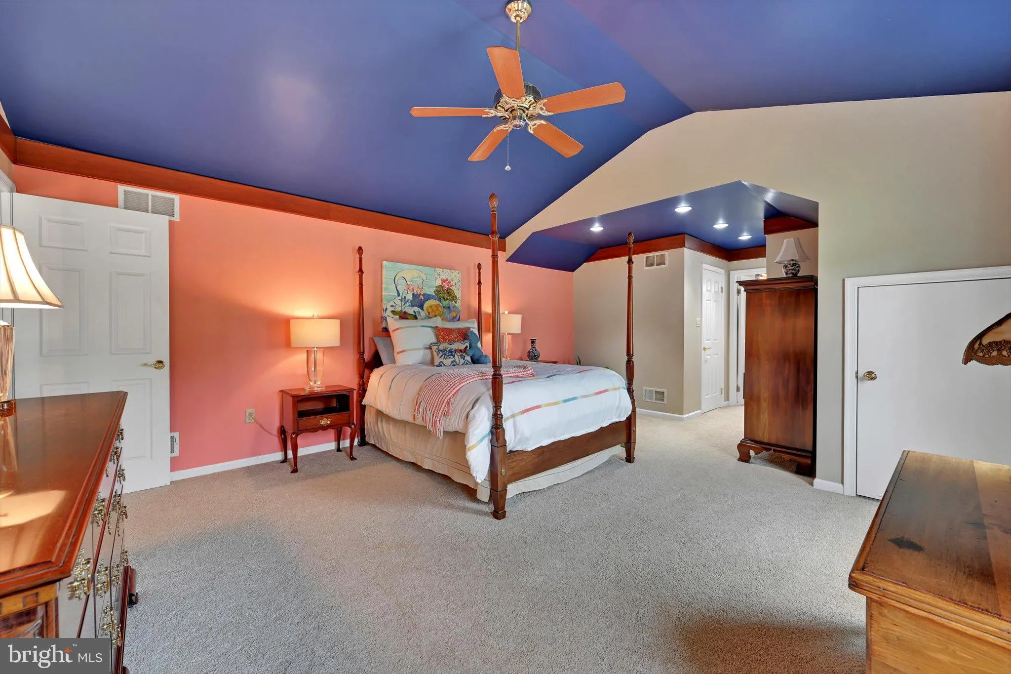 Denver, Pennsylvania 17517, United States, 4 Bedrooms Bedrooms, ,3 BathroomsBathrooms,Residential,Pending,187502