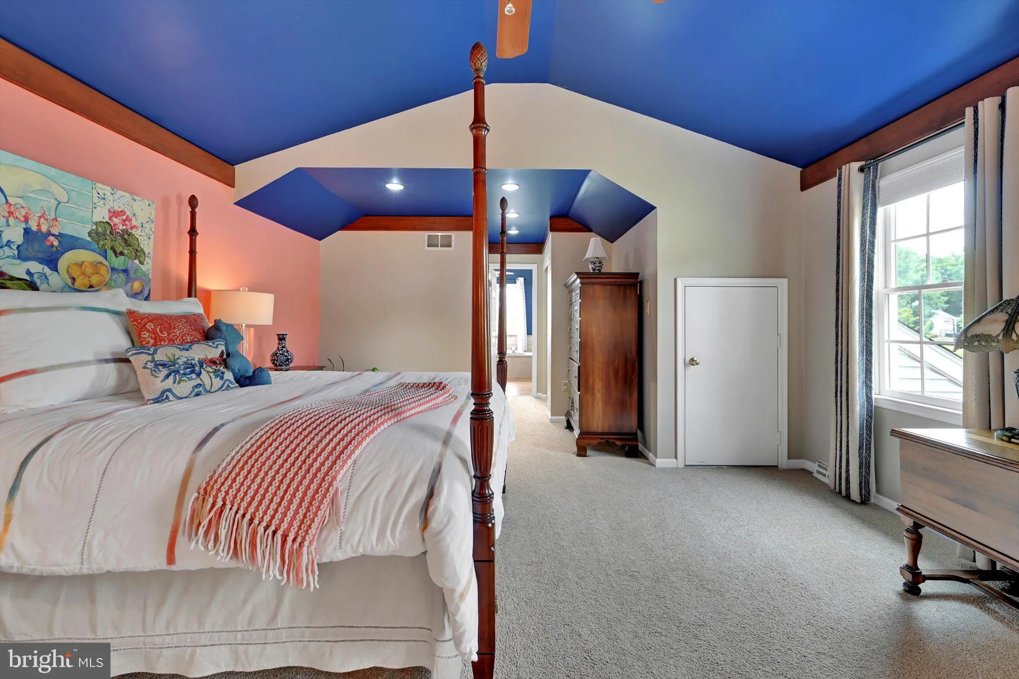 Denver, Pennsylvania 17517, United States, 4 Bedrooms Bedrooms, ,3 BathroomsBathrooms,Residential,Pending,187502