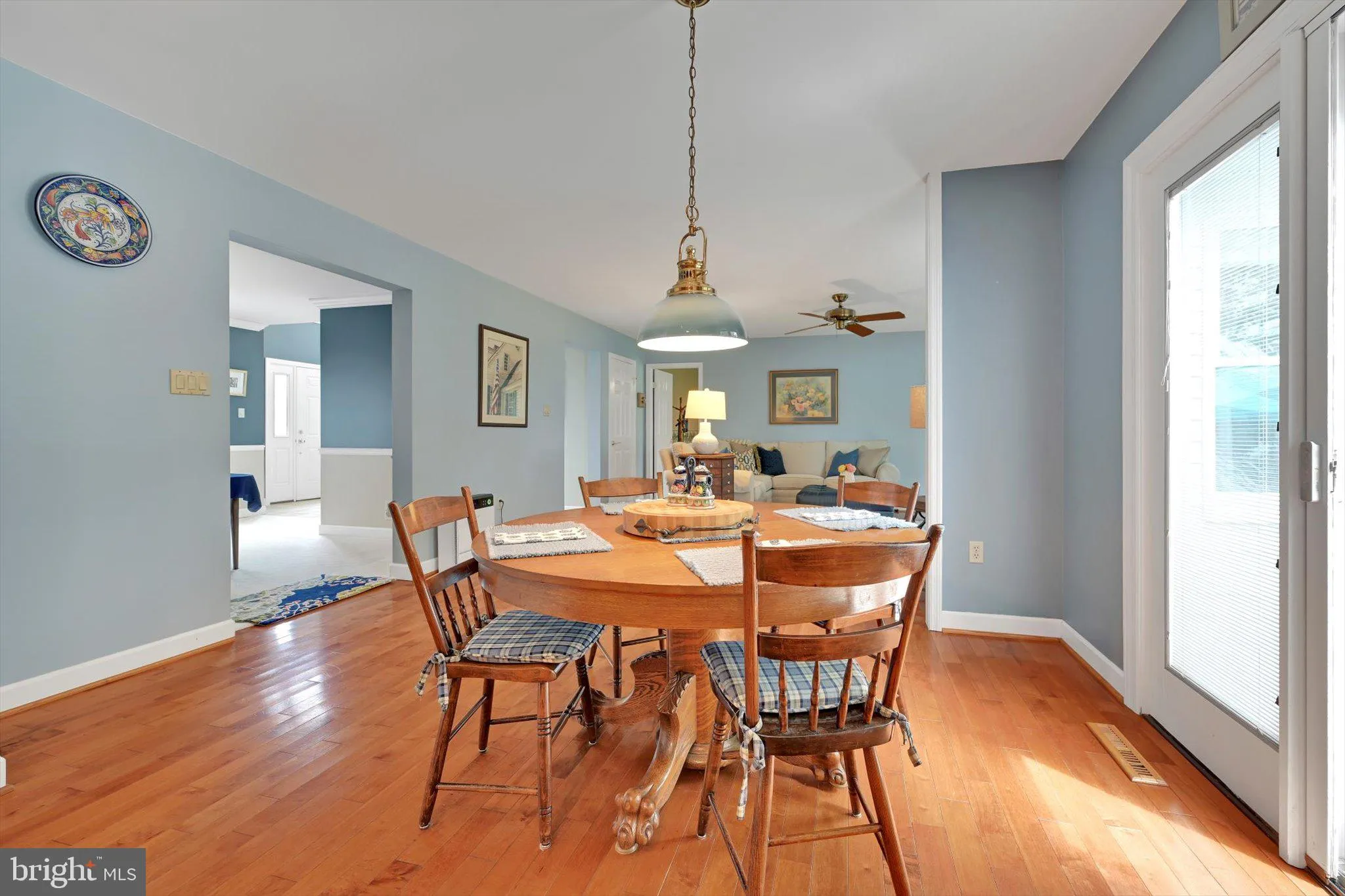 Denver, Pennsylvania 17517, United States, 4 Bedrooms Bedrooms, ,3 BathroomsBathrooms,Residential,Pending,187502