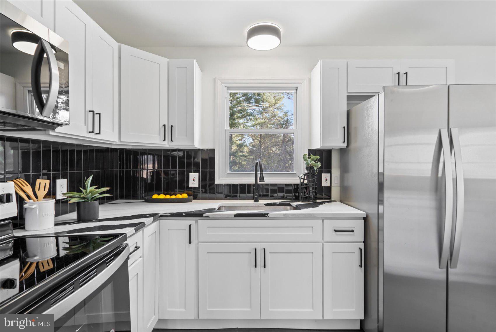 BEULAH LAND - Residential