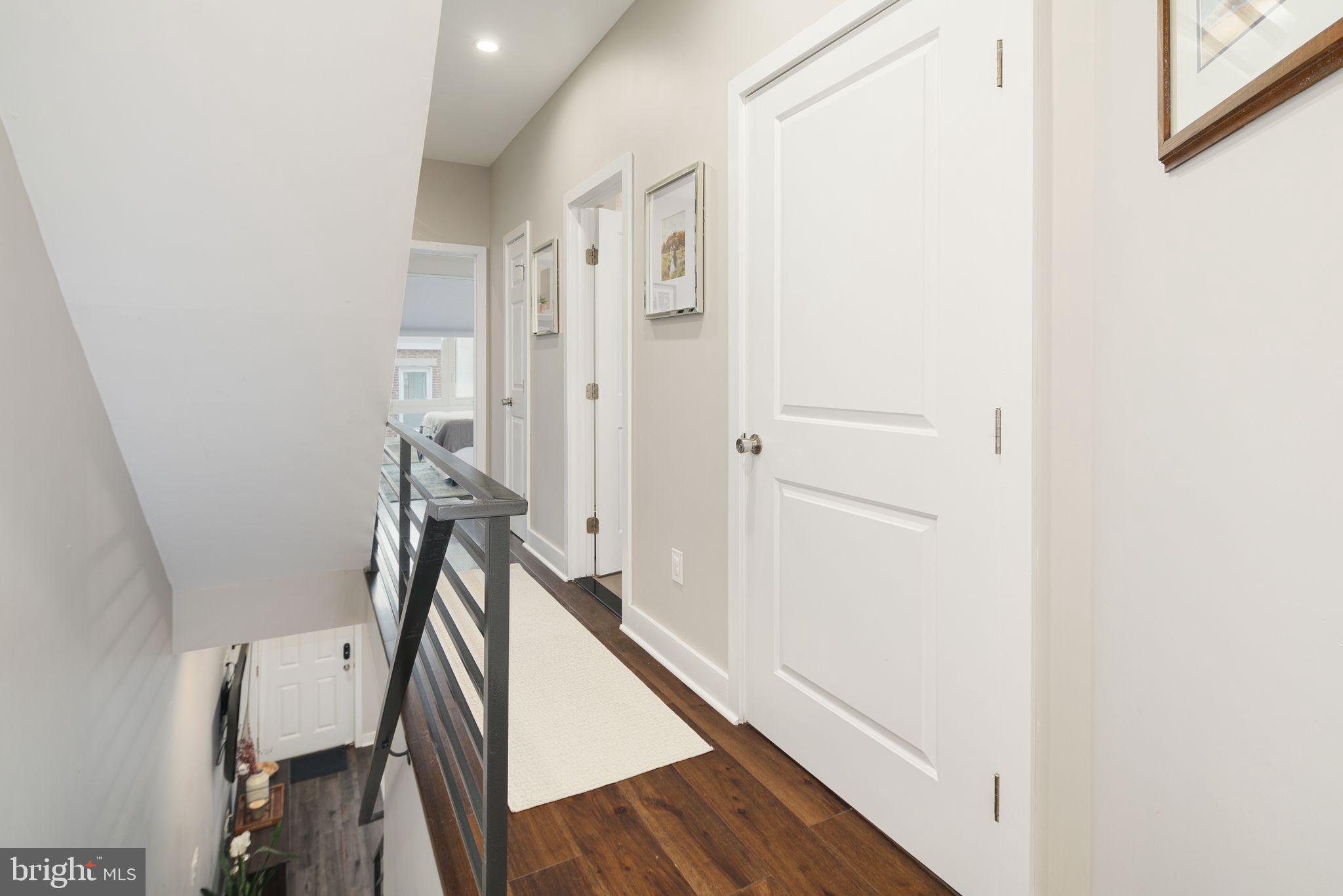 POINT BREEZE - Residential