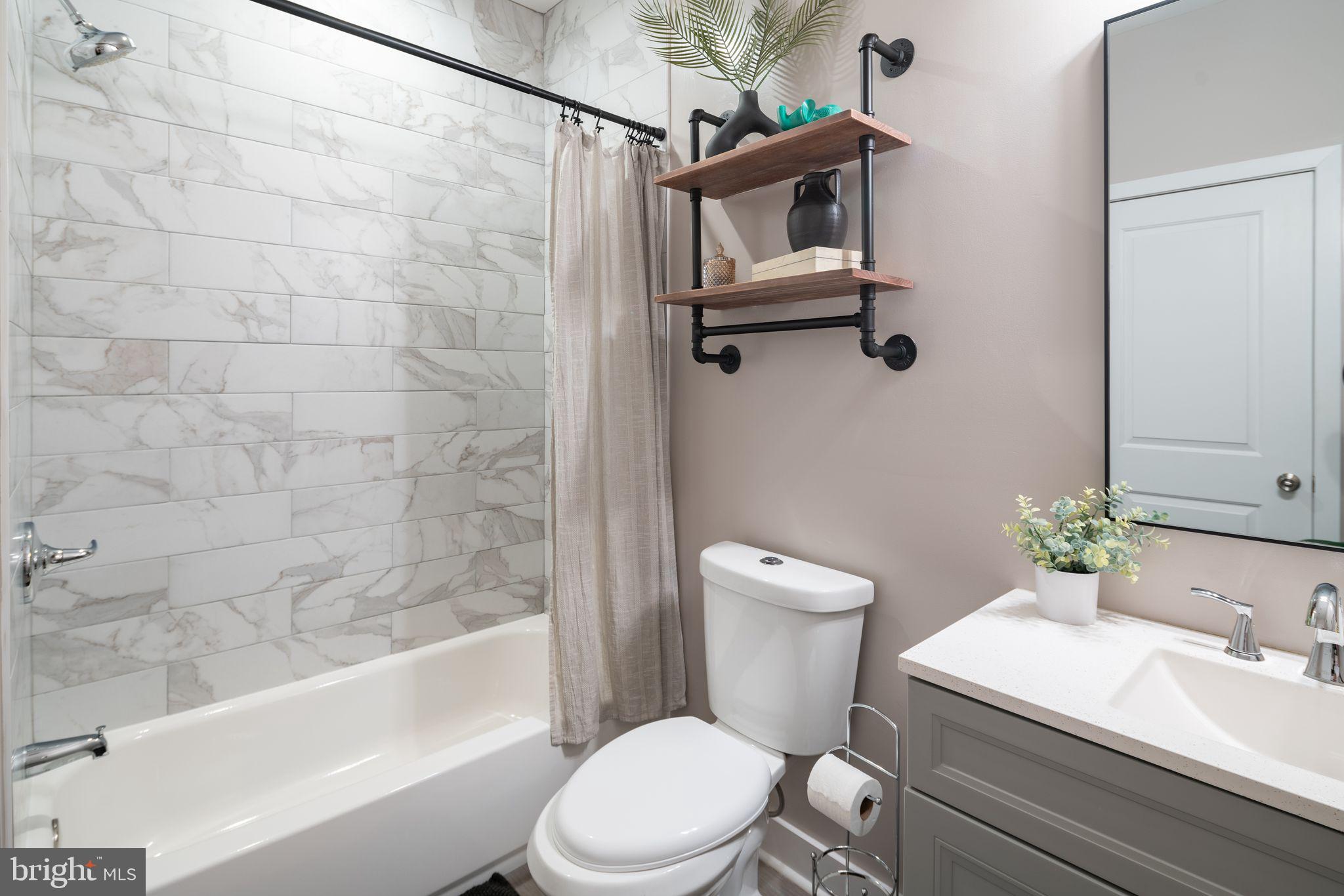 POINT BREEZE - Residential