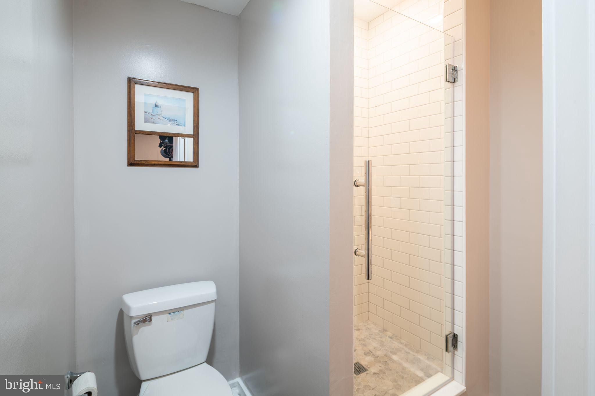 POINT BREEZE - Residential