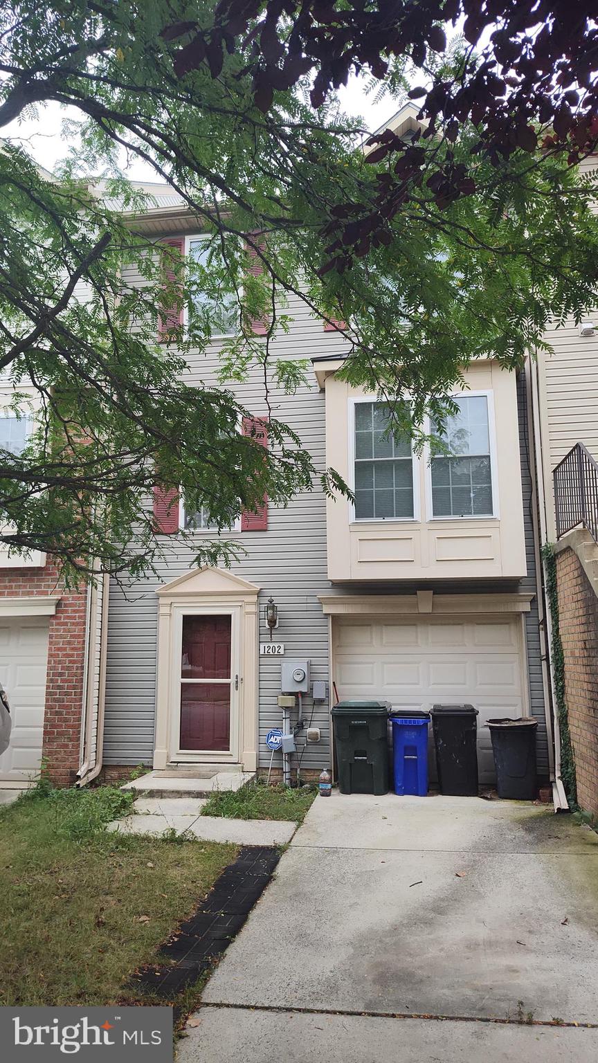 FAIRCHILD HEIGHTS - Residential