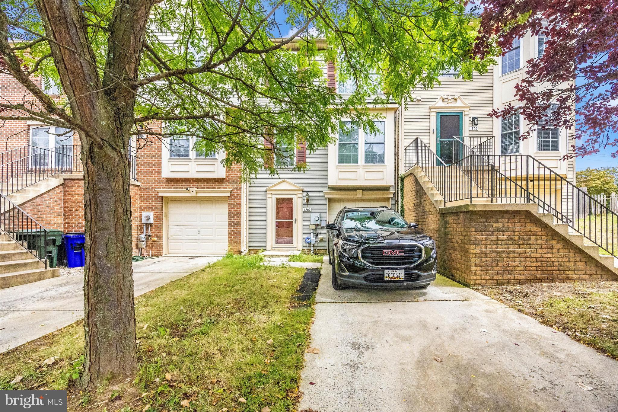 FAIRCHILD HEIGHTS - Residential