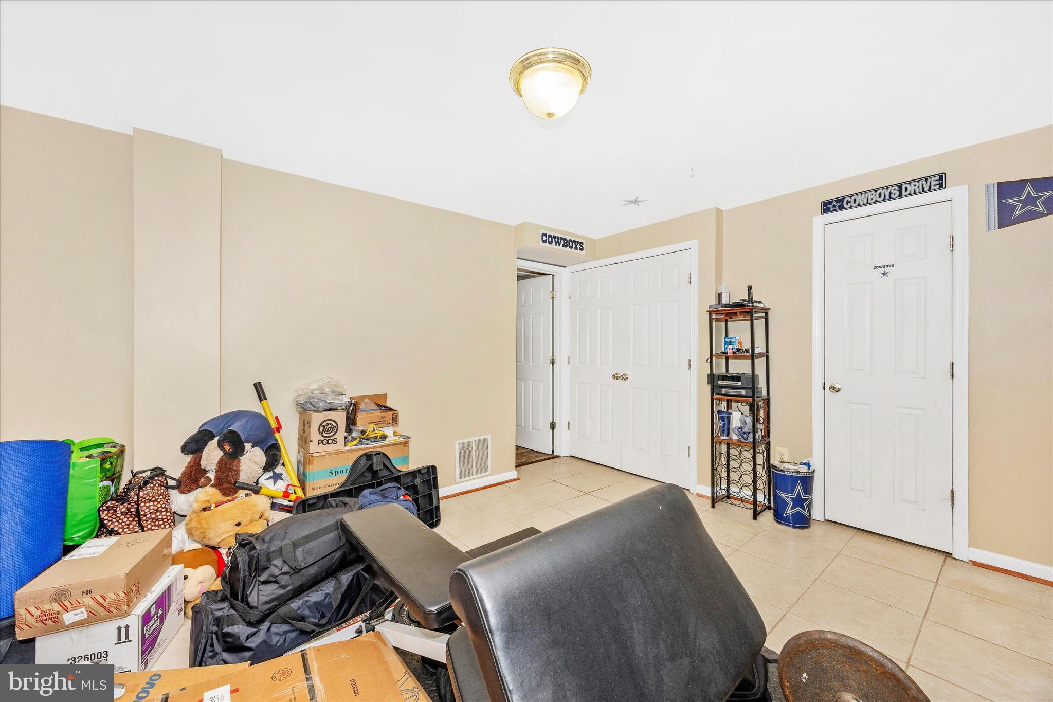 FAIRCHILD HEIGHTS - Residential