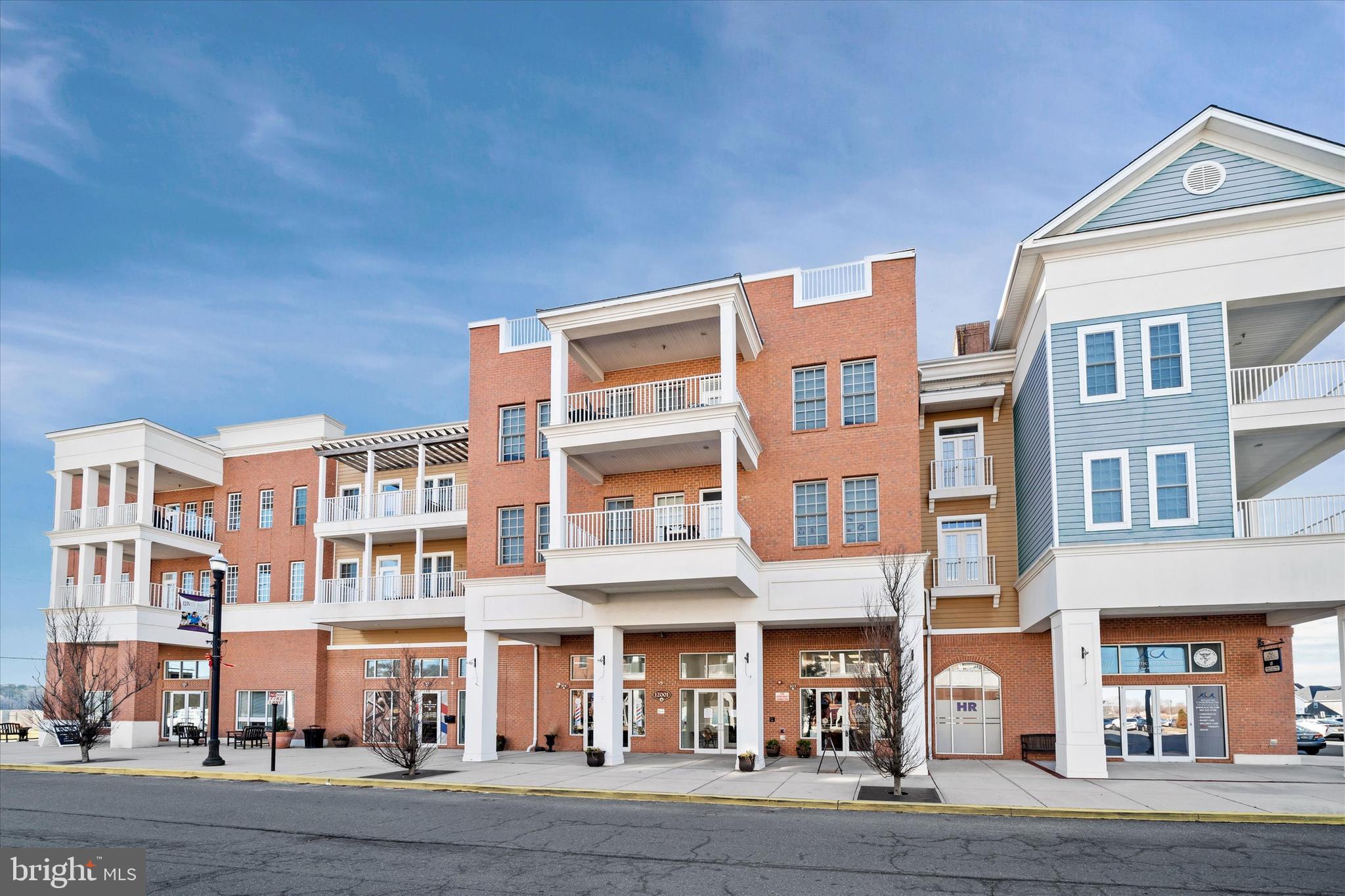 12001 OLD VINE BOULEVARD 202