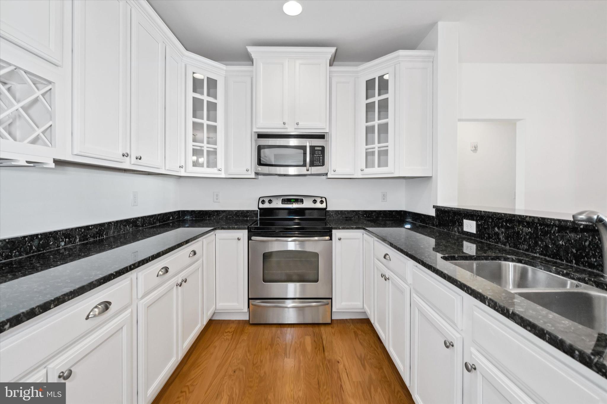 12001 OLD VINE BOULEVARD 202