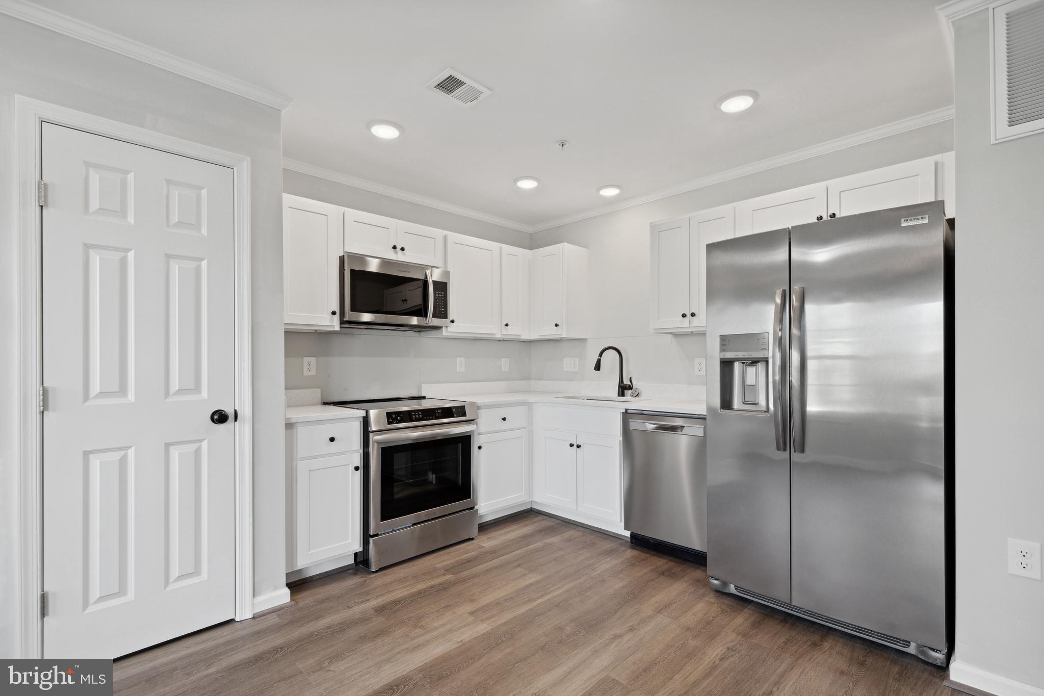 CAMBRIDGE - Residential