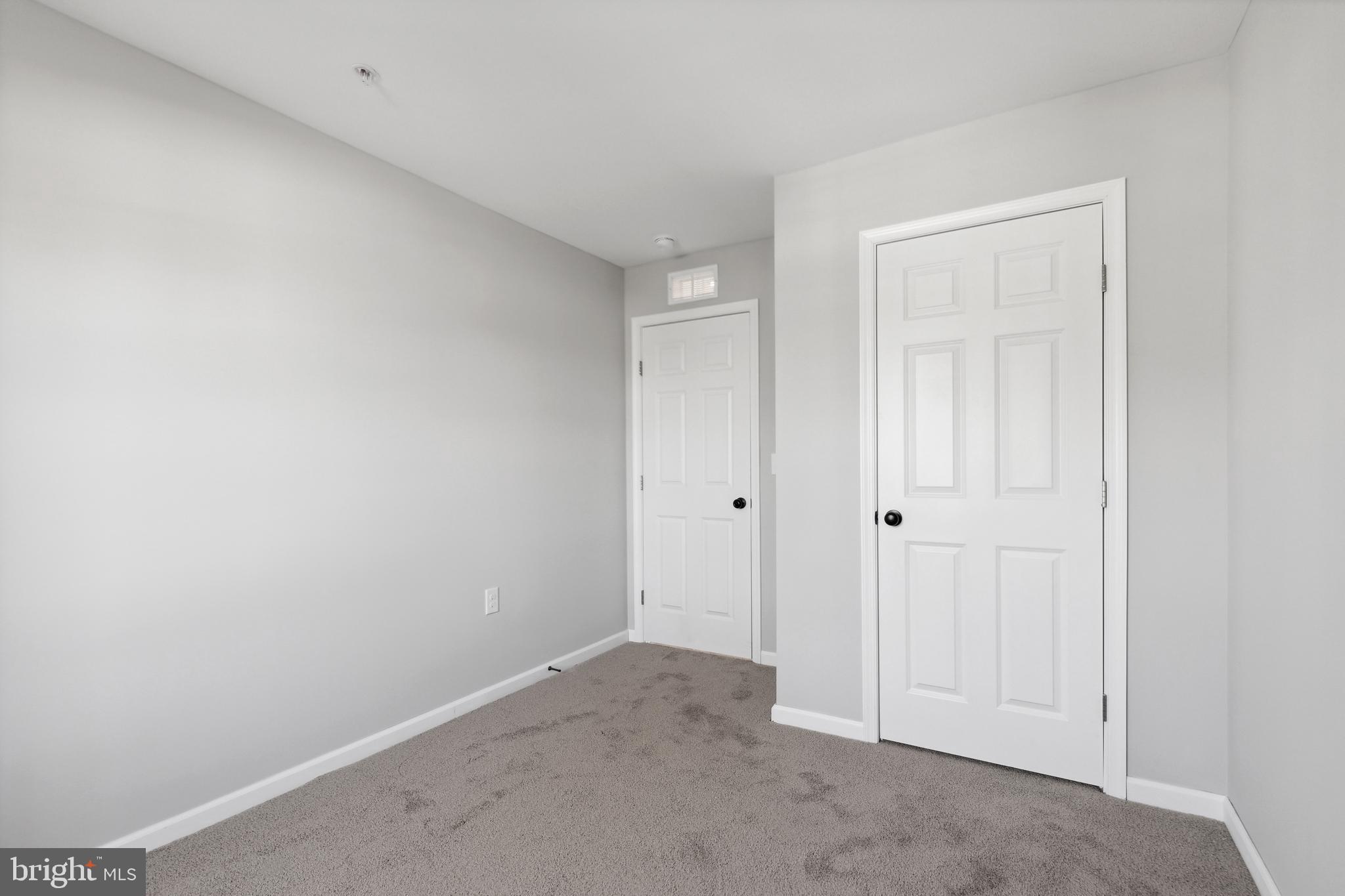 CAMBRIDGE - Residential