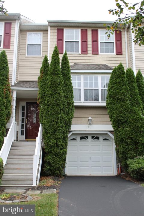 Photo of 21 Hoag Lane, ASTON, PA 19014 (MLS # PADE2101988)