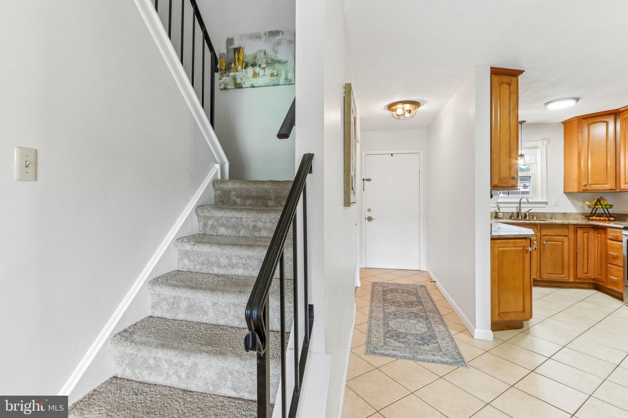348 CARLYN COURT