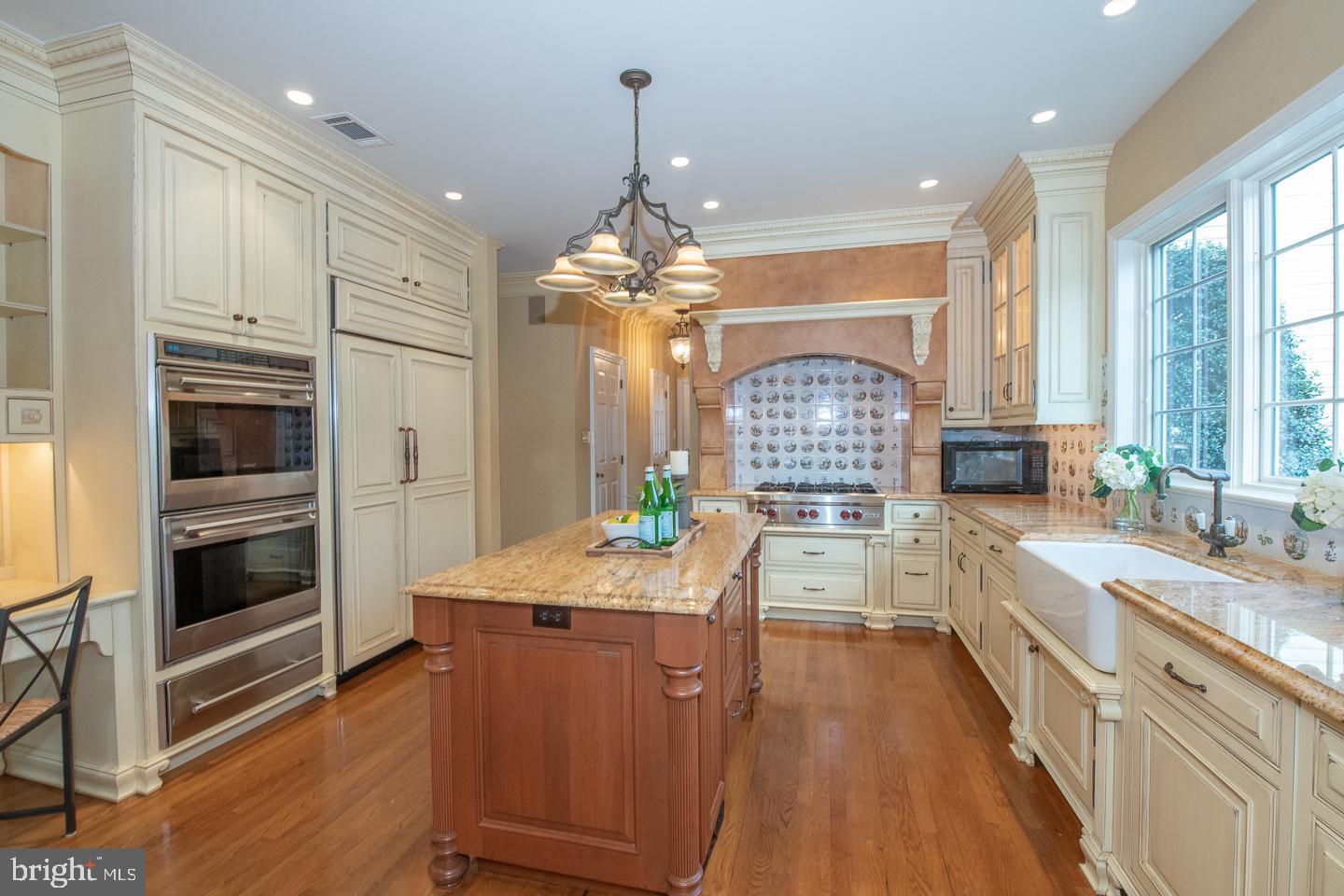 OVERLOOK - Residential