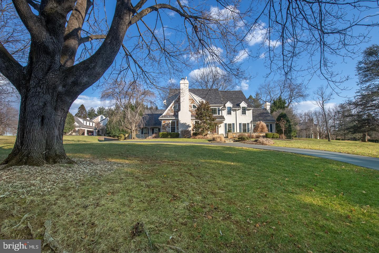 OVERLOOK - Residential