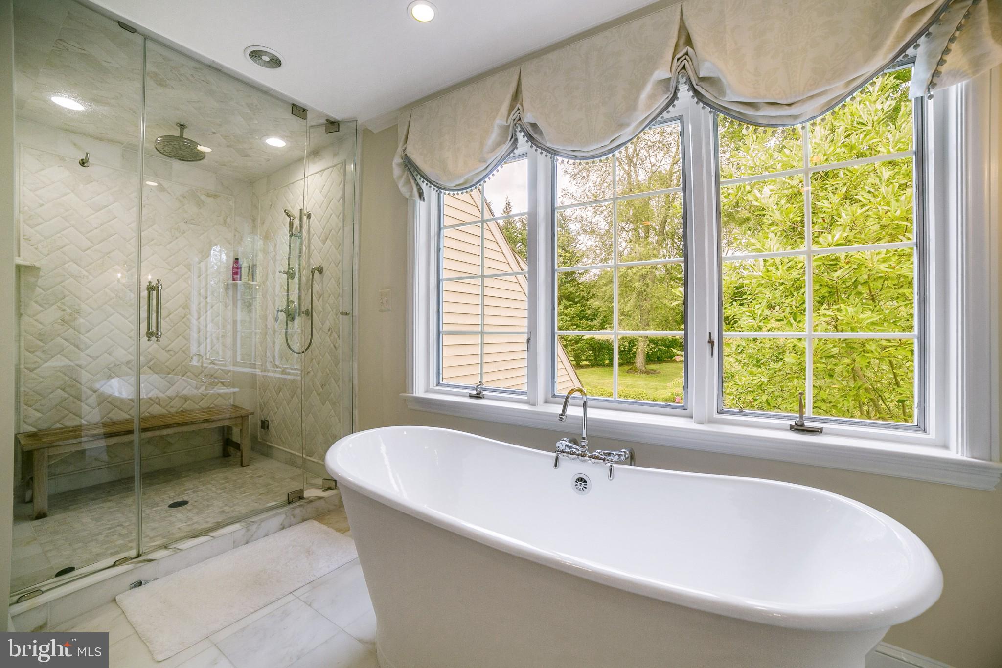 OVERLOOK - Residential