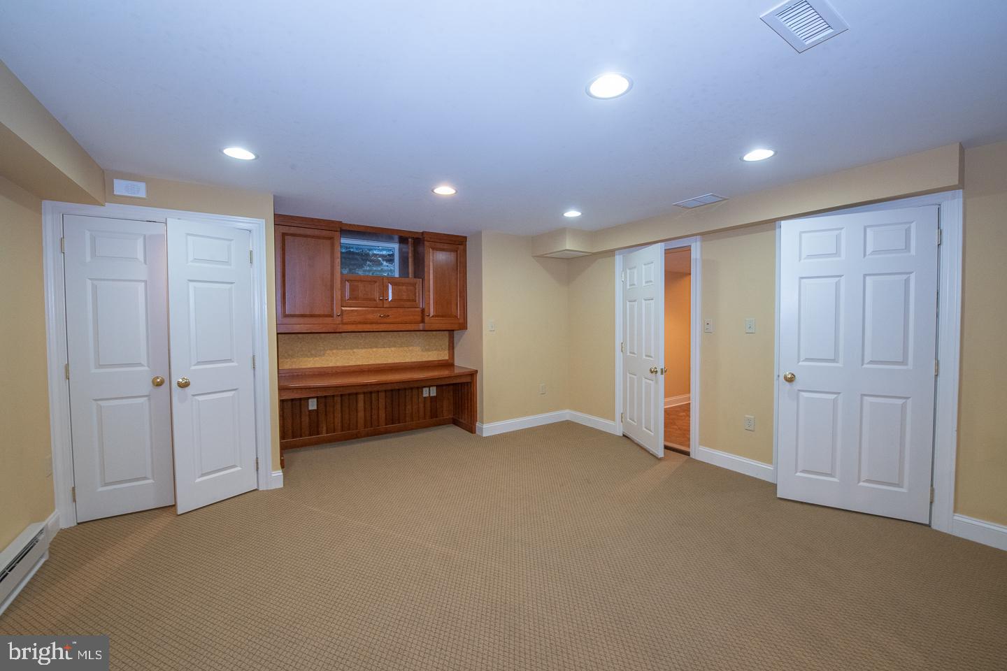 OVERLOOK - Residential