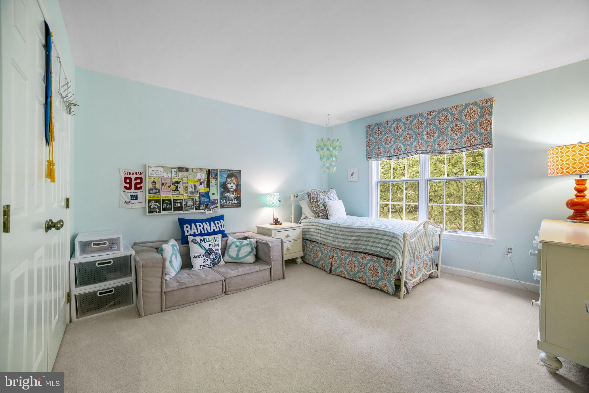 OVERLOOK - Residential