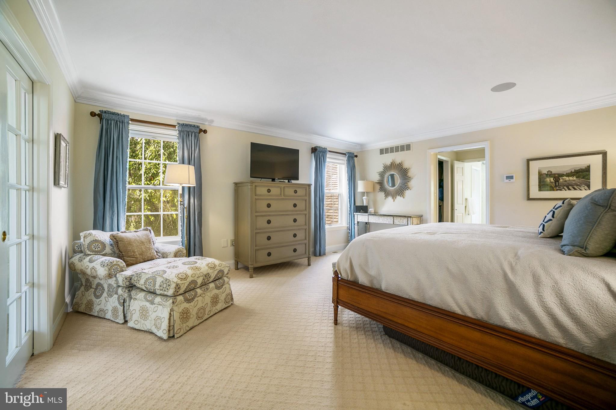 OVERLOOK - Residential