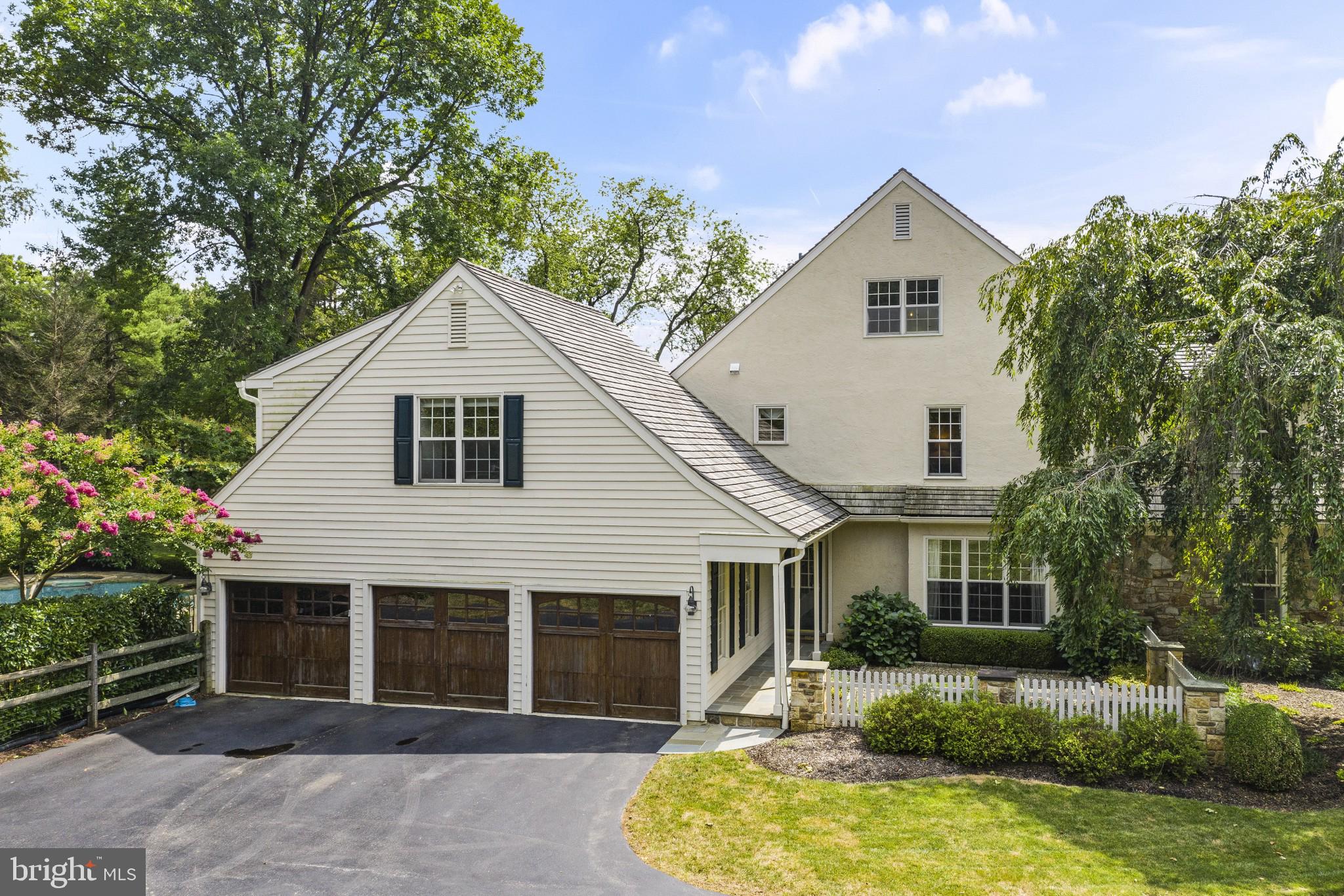 OVERLOOK - Residential