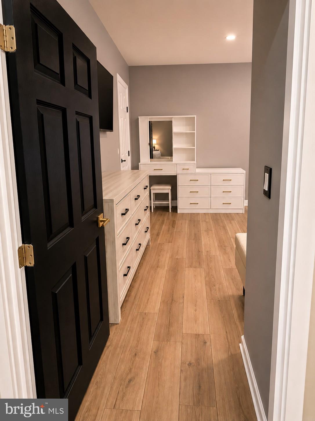 OCCOQUAN RIDGE CONDO - Residential
