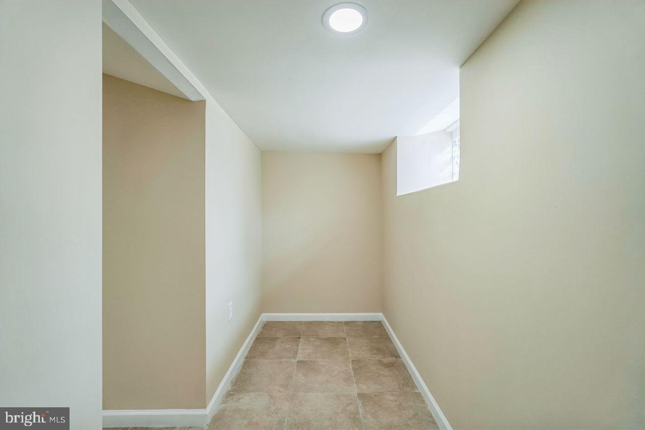 WEST PHILADELPHIA - Residential