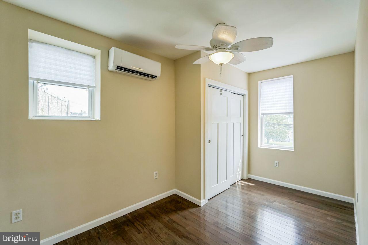 WEST PHILADELPHIA - Residential