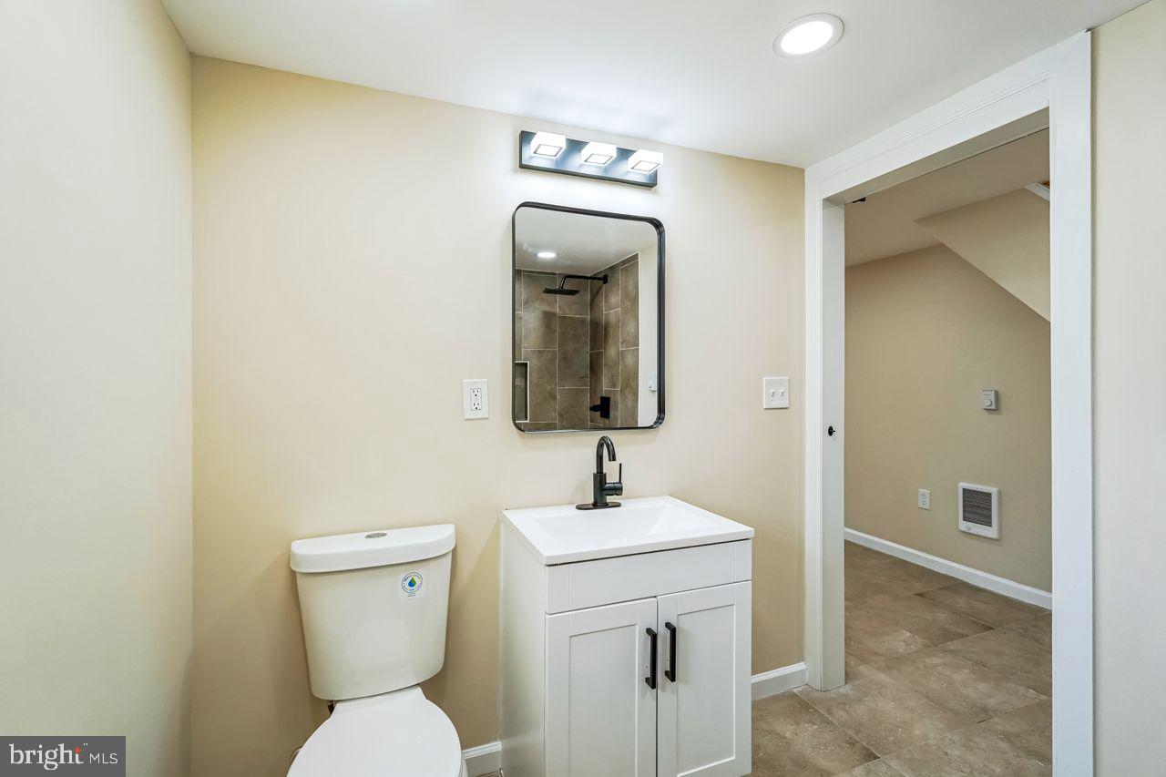 WEST PHILADELPHIA - Residential