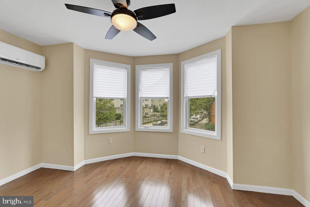 WEST PHILADELPHIA - Residential