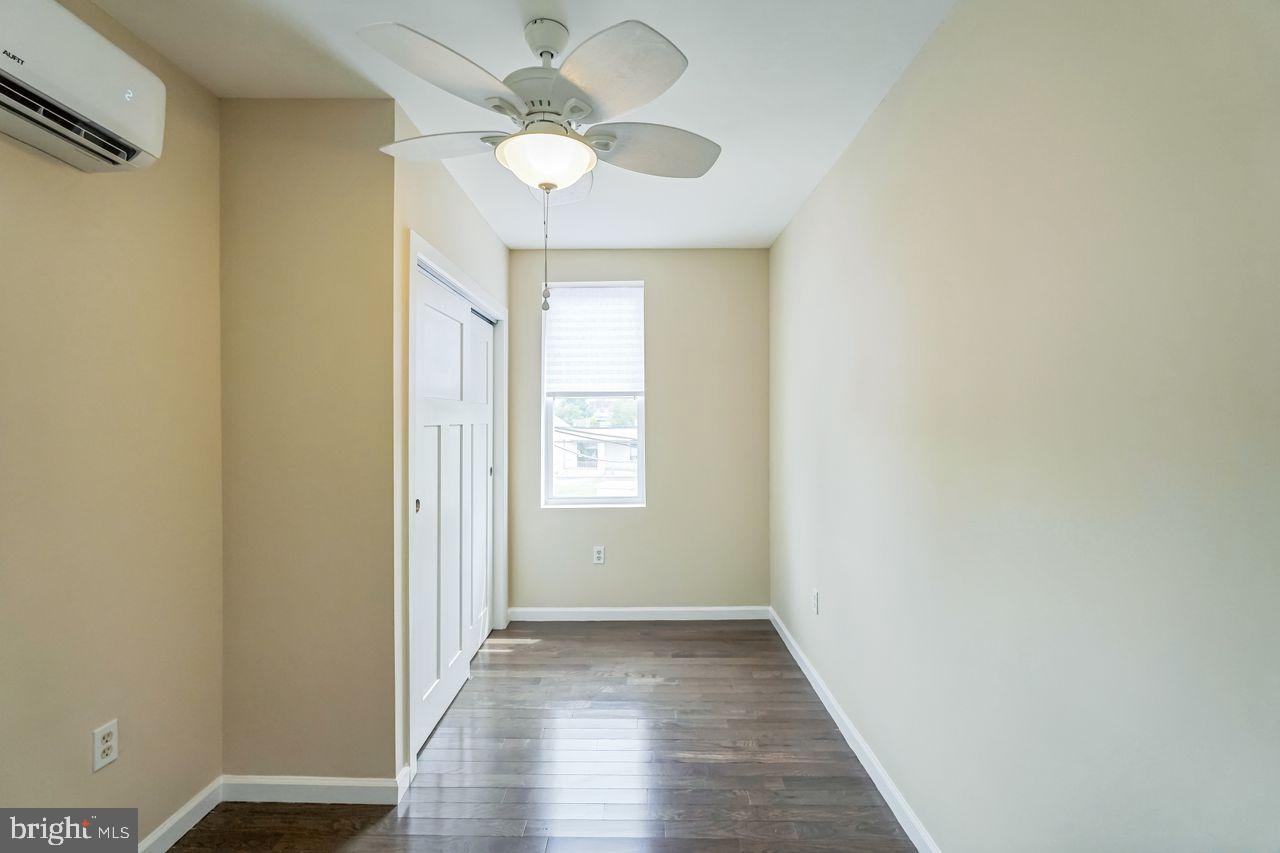 WEST PHILADELPHIA - Residential